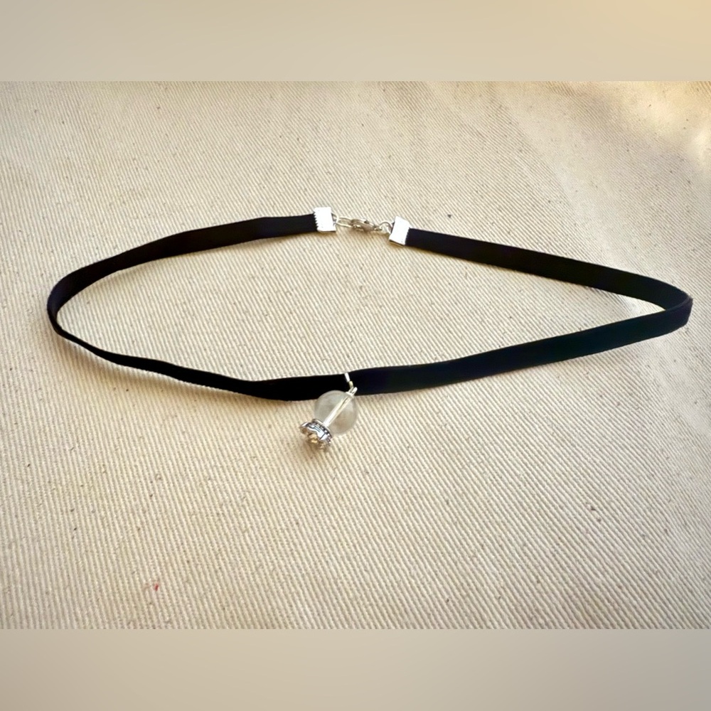 Elegant Black Velvet Ribbon Choker Necklace with Silver Plated Pendant